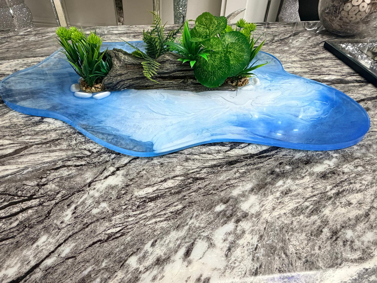 Ocean Breeze Resin Centerpiece – 24” x 16”