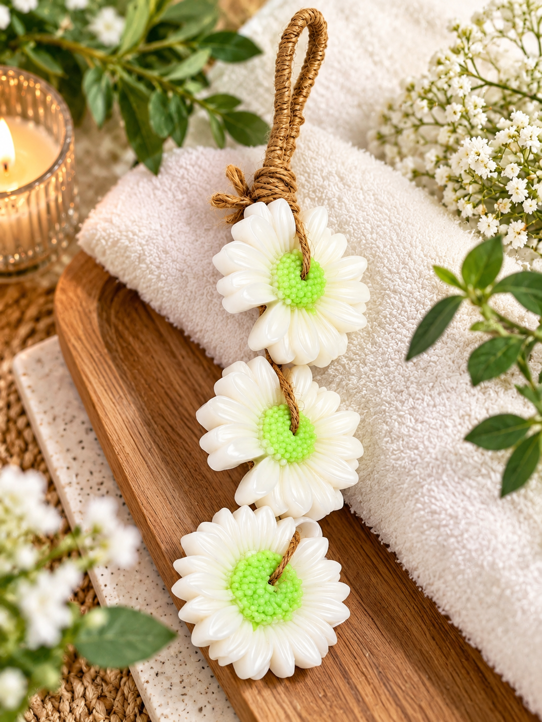 🤍 Fresh Linen Daisy Soap sml

Thress.co.uk | Handmade Skincare
